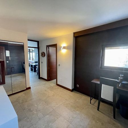 Exclusive Beachfront Apartment Torremolinos - Pool - Paddle - Tenis - Wifi - Central Aircon Εξωτερικό φωτογραφία