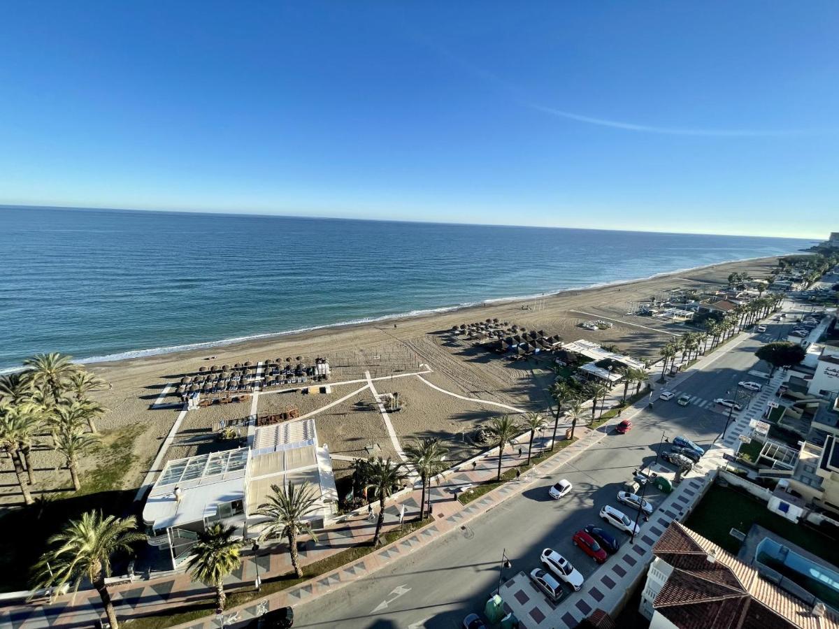 Exclusive Beachfront Apartment Torremolinos - Pool - Paddle - Tenis - Wifi - Central Aircon Εξωτερικό φωτογραφία