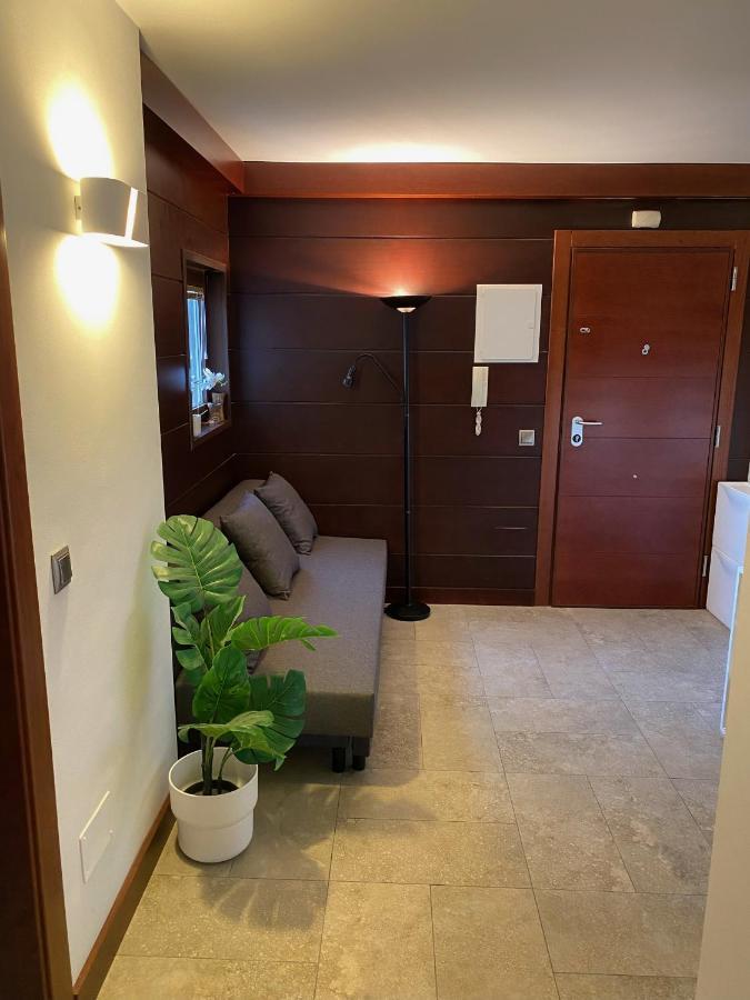 Exclusive Beachfront Apartment Torremolinos - Pool - Paddle - Tenis - Wifi - Central Aircon Εξωτερικό φωτογραφία